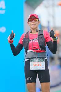 BIB: 5042
                            <button type="button" onclick="openModal(21760822)" class="btn btn-primary btn-sm float-right btn-popup" data-toggle="modal" data-target=".modal-high-quality">
                        <i class="fas fa-shopping-cart"></i> Add to Cart
                    </button>
                                            <button type="button" onclick="isThisMe(21760822, true)" class="btn btn-success btn-sm float-right btn-popup btn-isme hidden" data-toggle="tooltip" data-placement="bottom" title="นี่คือรูปของคุณใช่ไหม คลิกที่นี่เพื่อเอาเข้าอัลบั้ม">
                        <i class="fas fa-plus"></i> Add to album
                    </button>
                    <button type="button" onclick="isThisMe(21760822, false)" class="btn btn-warning btn-sm float-right btn-popup btn-isnotme hidden">
                        <i class="fas fa-ban"></i> Remove from album
                    </button>